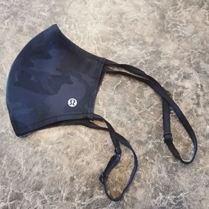 Lululemon Face Mask (double strap)